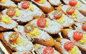 Catering Barcelona: opcions de menjar a domicili