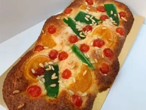 Coques de Sant Joan sense gluten i tradicionals